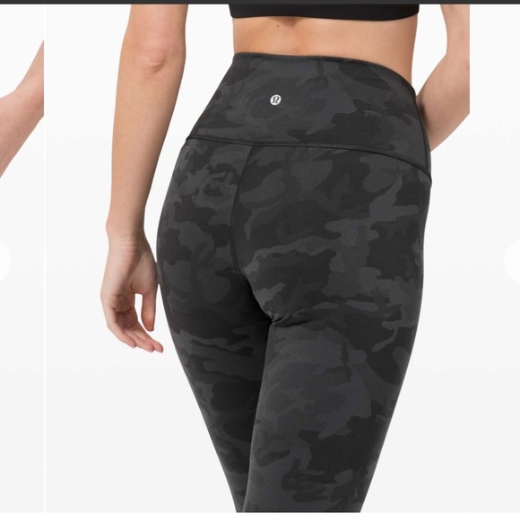 Lululemon camo high rise legging size 4 - Picture 3 of 7
